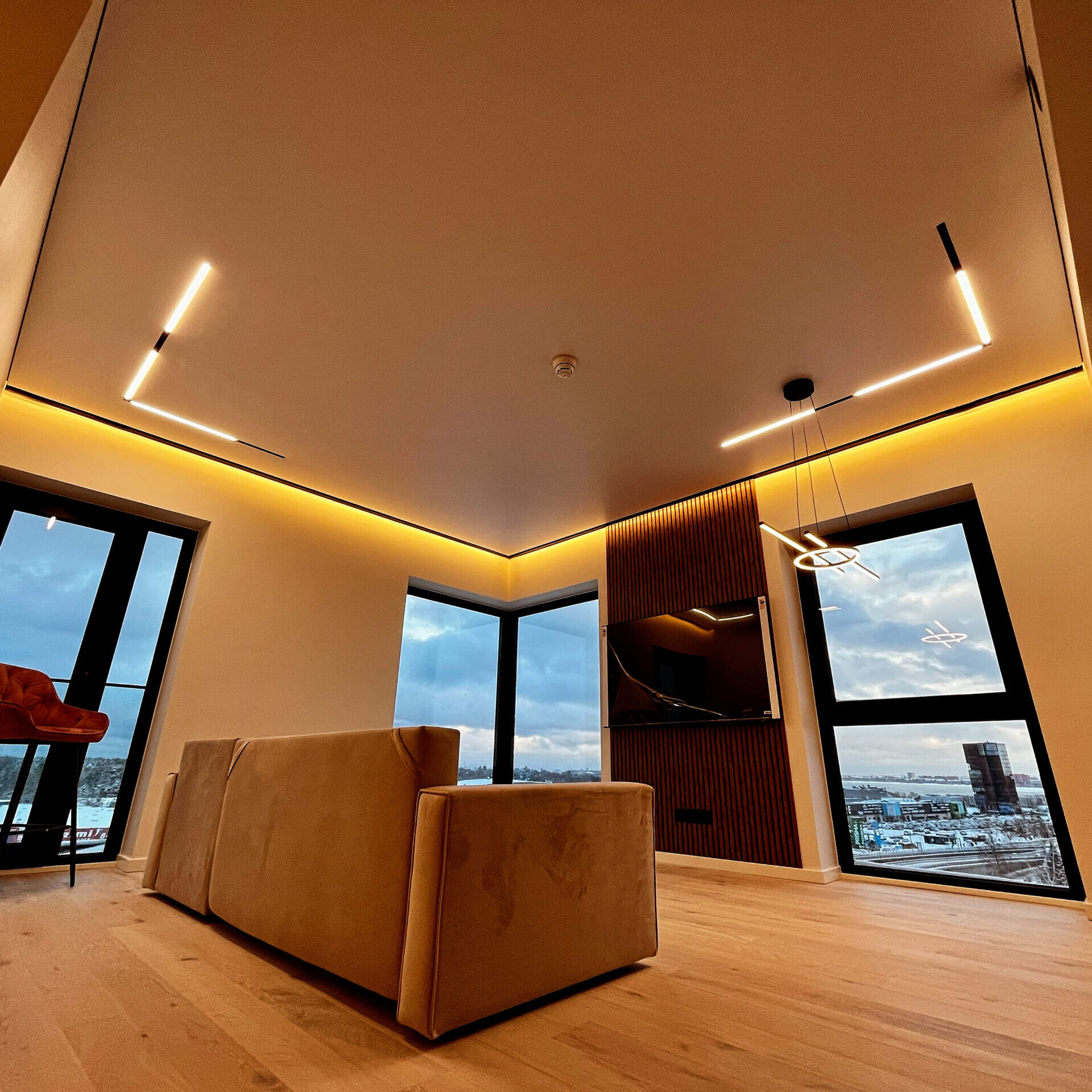 ceiling 2